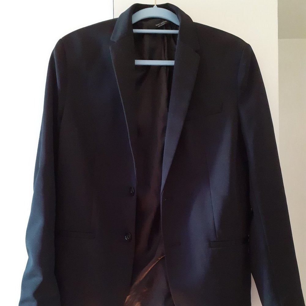 DAILY OUTFIT SUIT MADE IN TURKEY USA MEDIUM